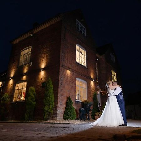 The Barns Hotel Cannock Exteriör bild